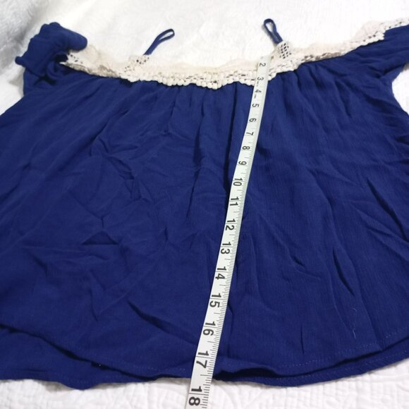 Romeo & Juliet Couture Blue Lace Trim Cami Top S 3/4 Sleeve With Bare Shoulders - Picture 8 of 8